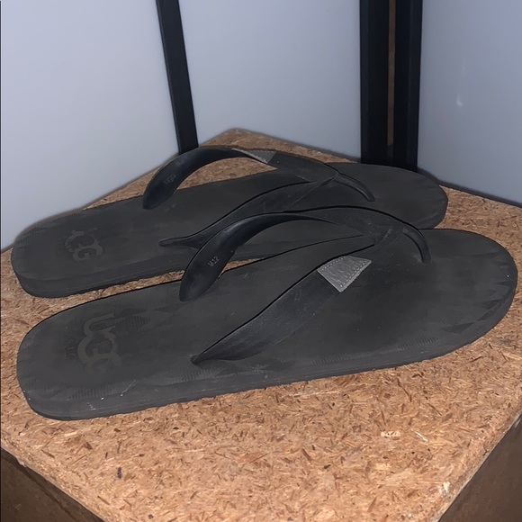 - UGG Casual Men’s Thong Sandals Size 12 Black Spring Summer Beach Slip On - Picture 8 of 11